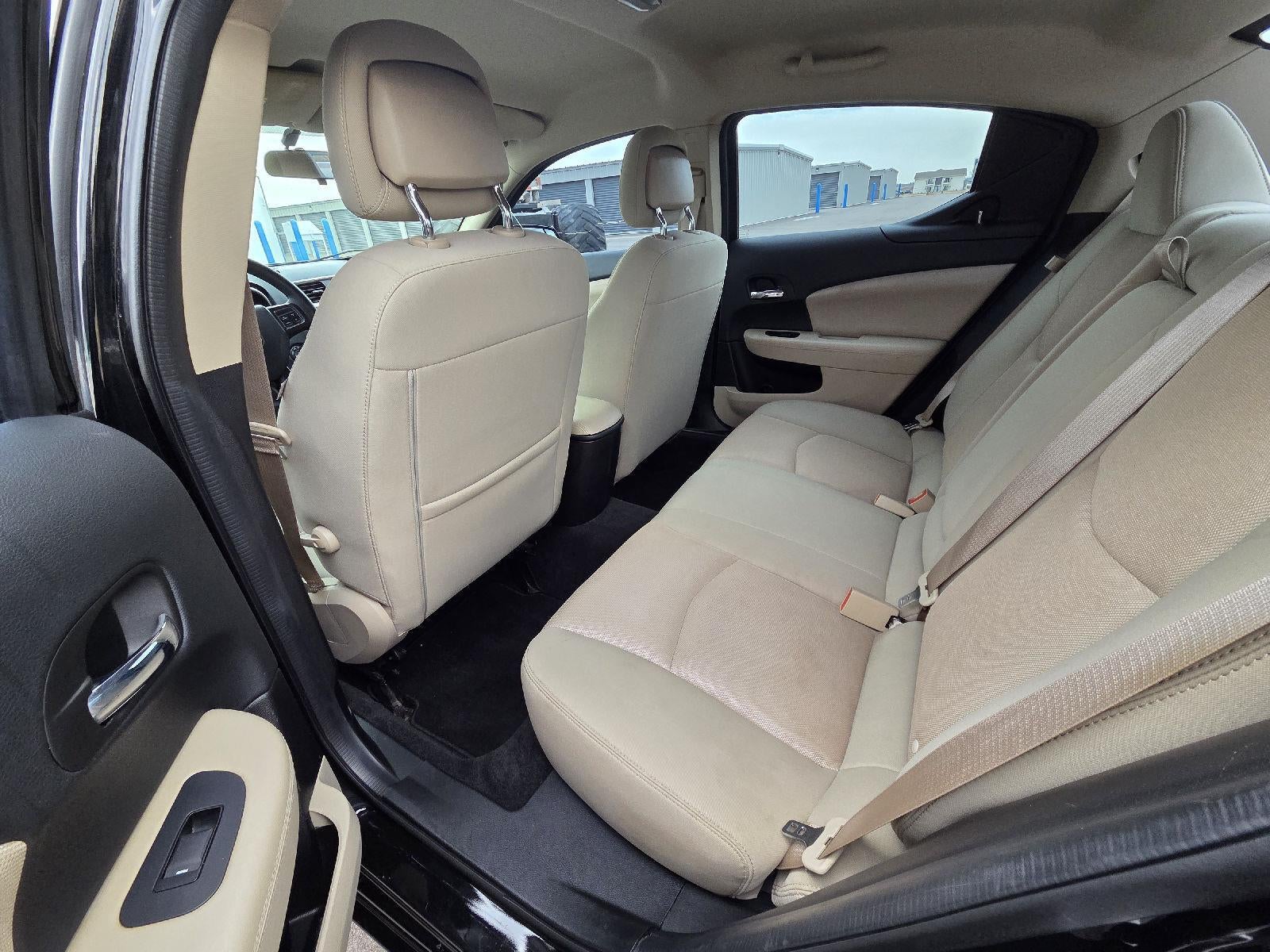 2013 Dodge Avenger SE V6