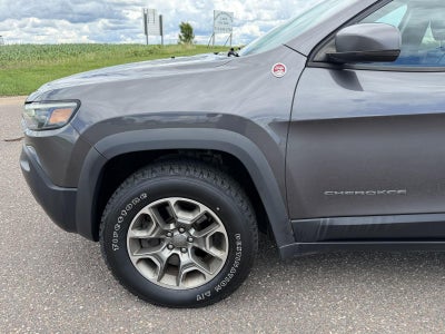 2020 Jeep Cherokee Trailhawk