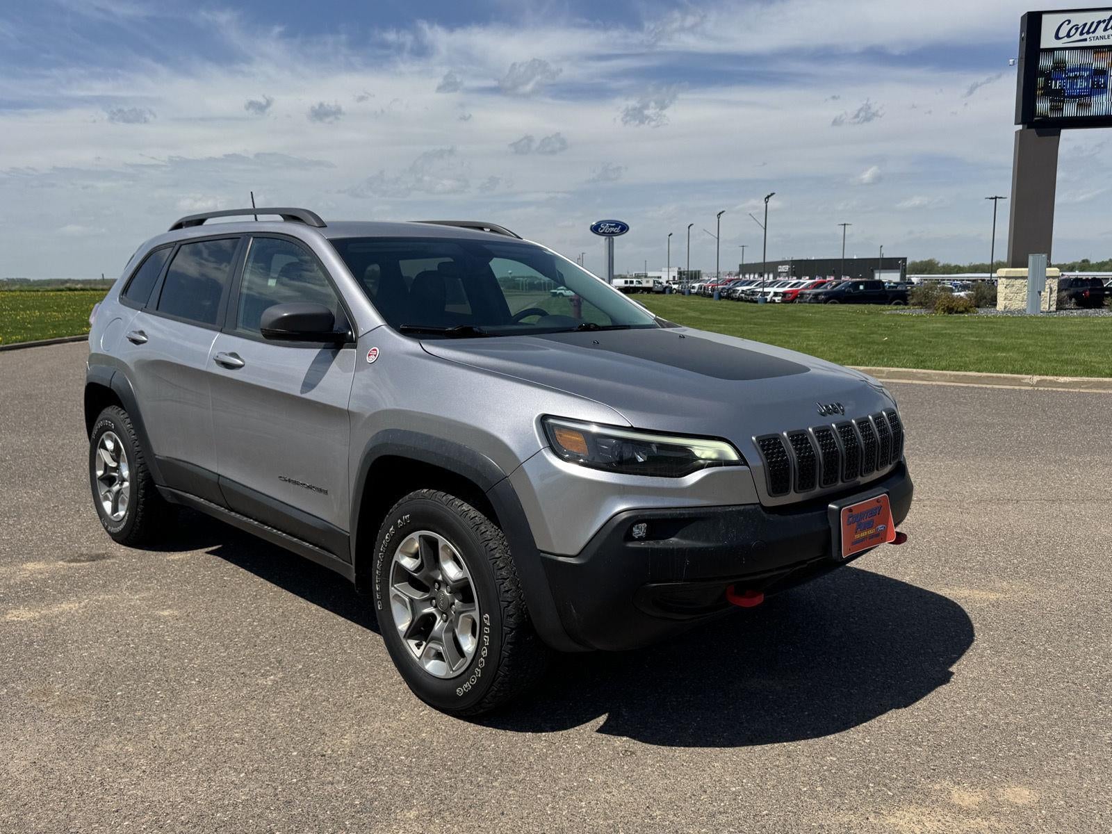 2019 Jeep Cherokee Trailhawk