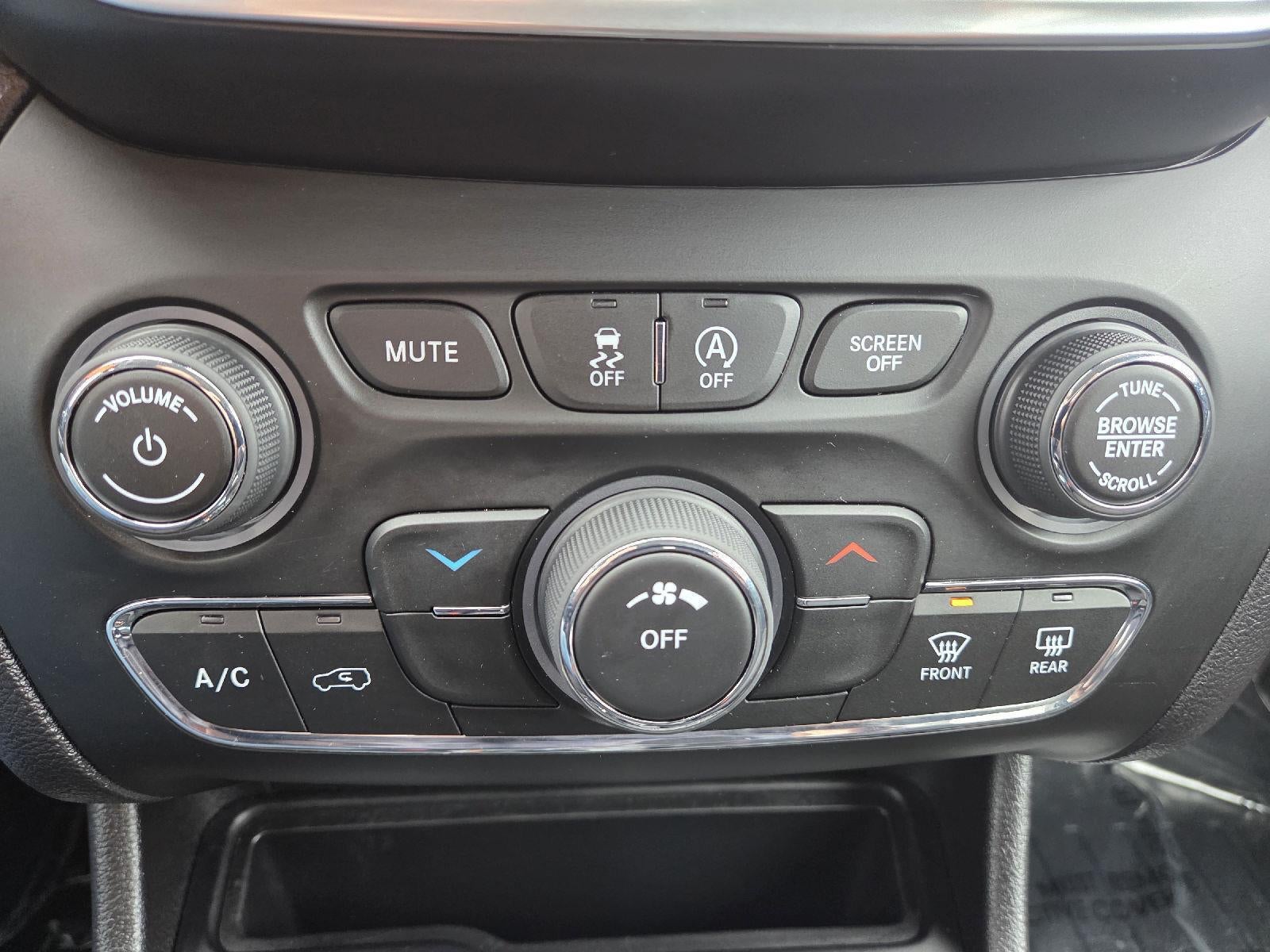 2020 Jeep Cherokee Latitude