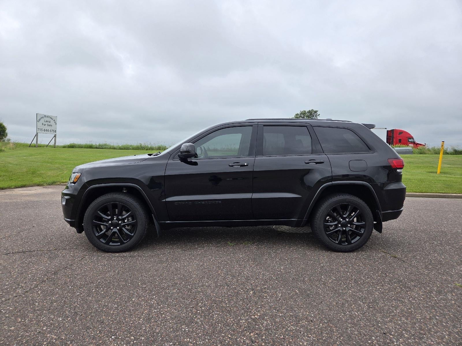 2021 Jeep Grand Cherokee Laredo X