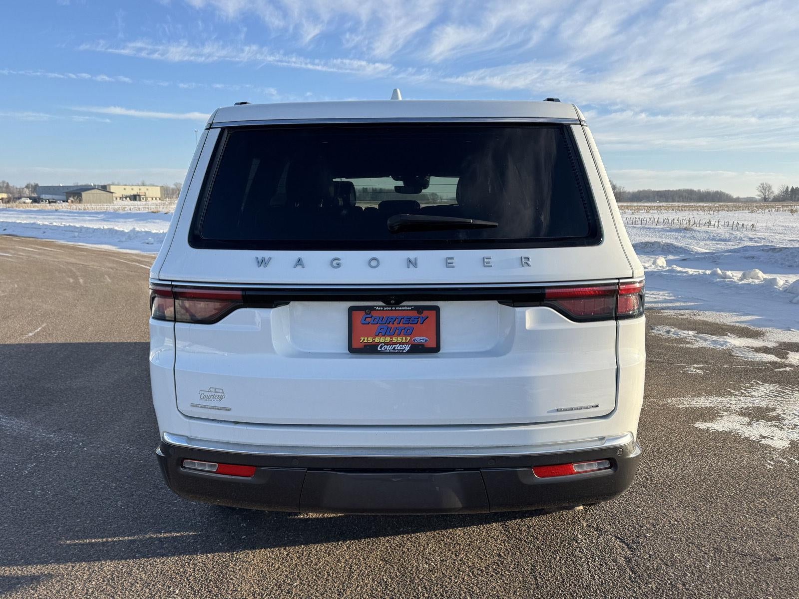2022 Jeep Wagoneer Series III