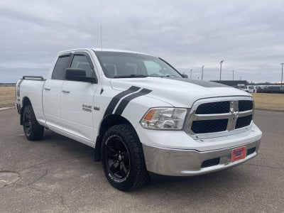 2016 RAM 1500 SLT