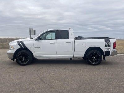 2016 RAM 1500 SLT