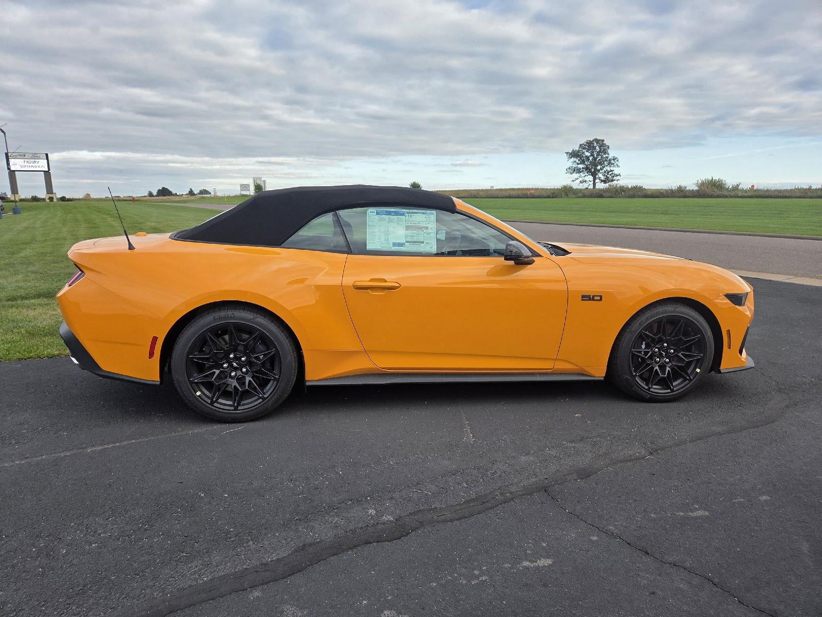 2026 Ford Mustang GT Premium