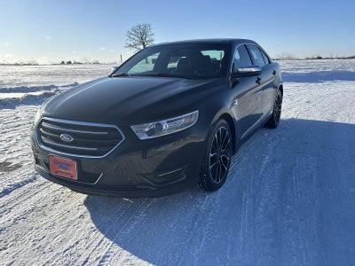 2019 Ford Taurus Limited