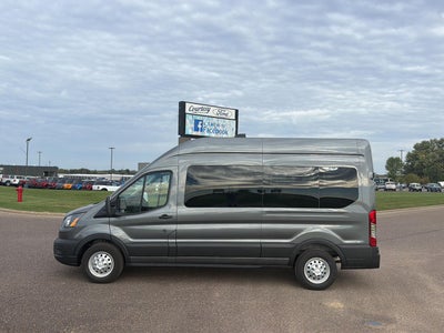2027 Ford Transit Passenger Wagon XL