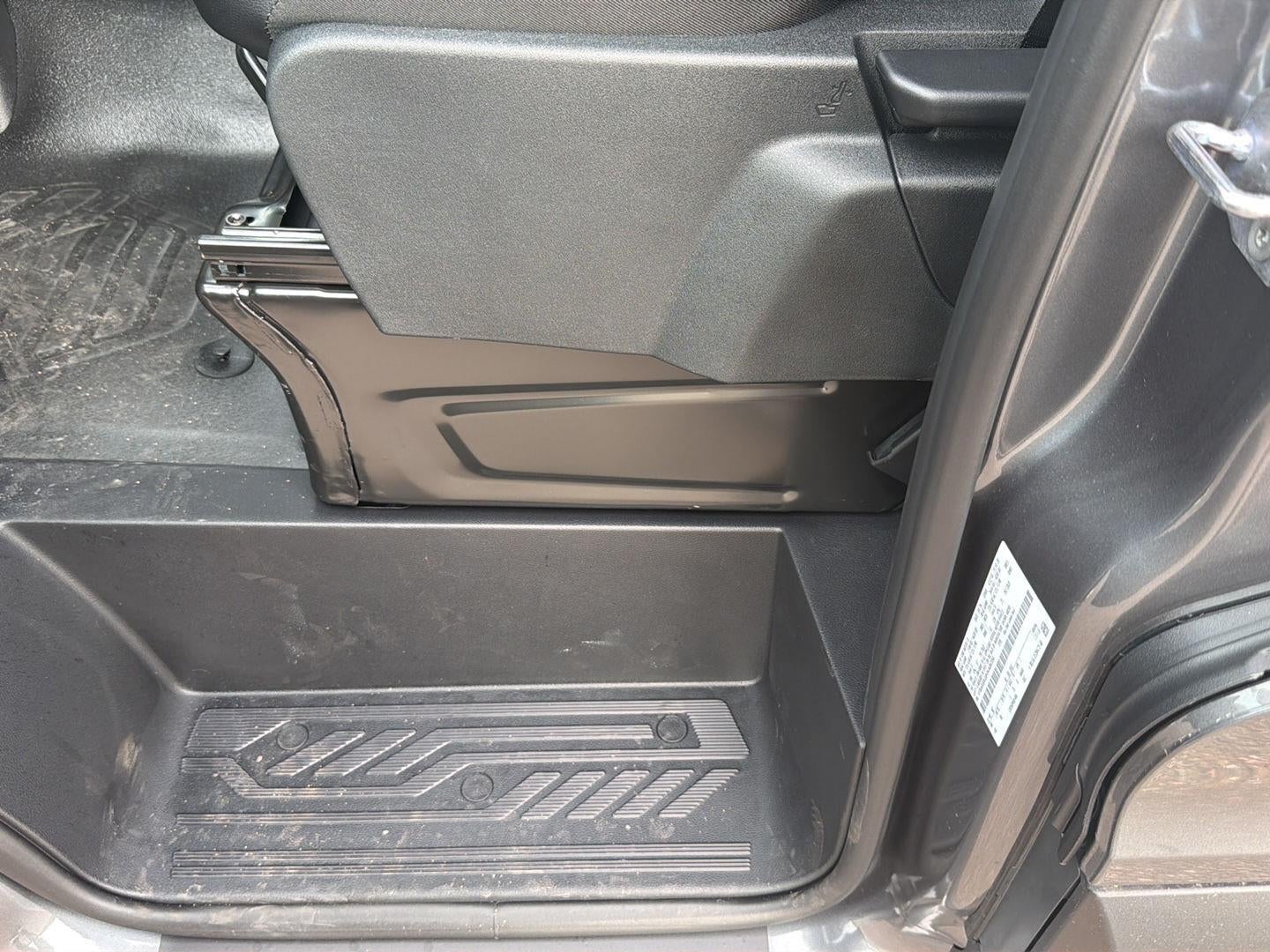 2027 Ford Transit Passenger Wagon XL