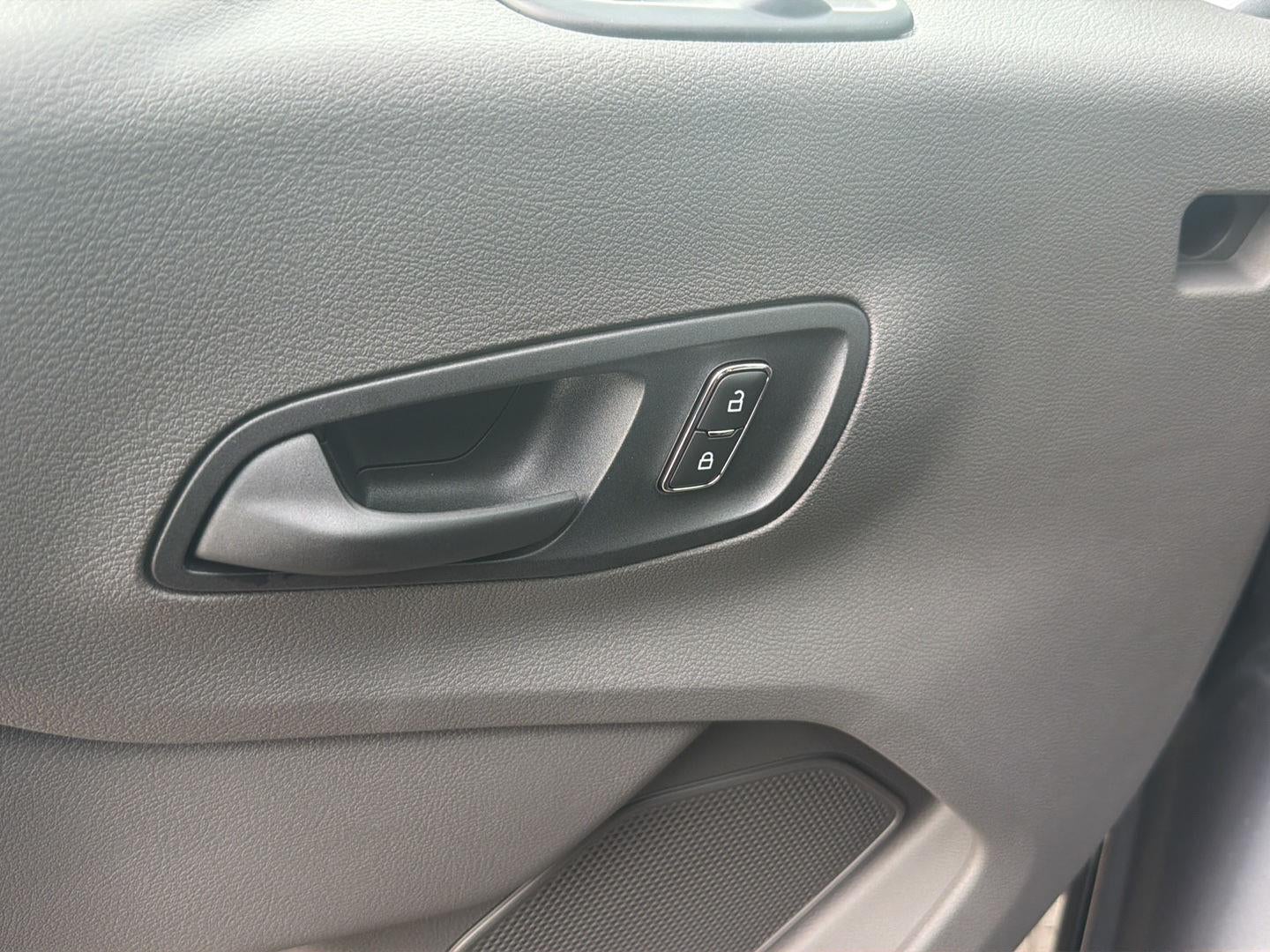 2027 Ford Transit Passenger Wagon XL