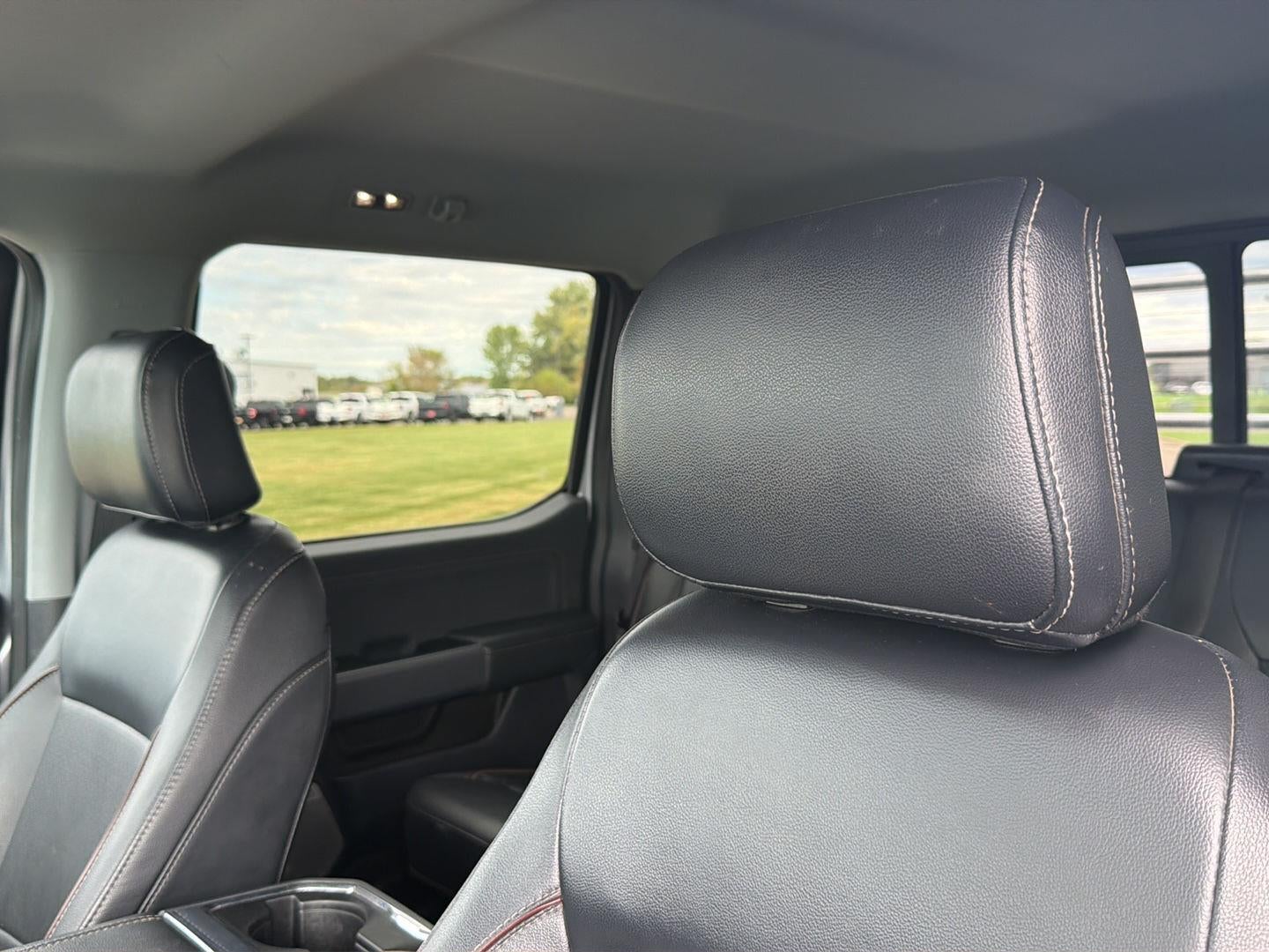 2023 Ford Super Duty F-550 DRW LARIAT