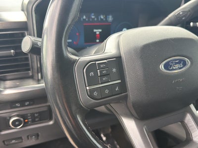 2023 Ford Super Duty F-550 DRW LARIAT
