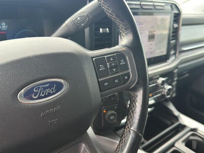 2023 Ford Super Duty F-550 DRW LARIAT