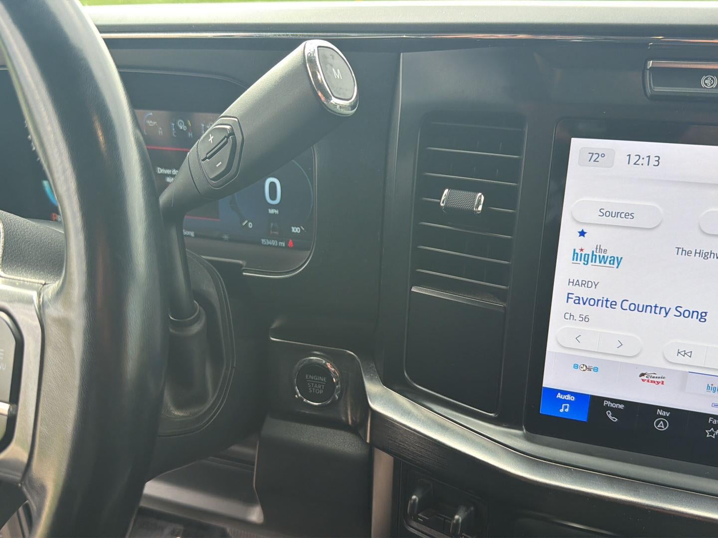 2023 Ford Super Duty F-550 DRW LARIAT