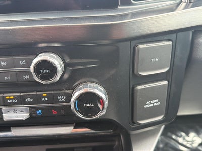 2023 Ford Super Duty F-550 DRW LARIAT