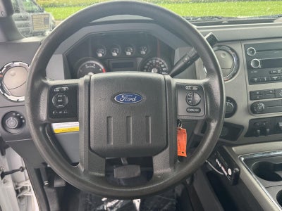 2013 Ford Super Duty F-550 DRW XLT