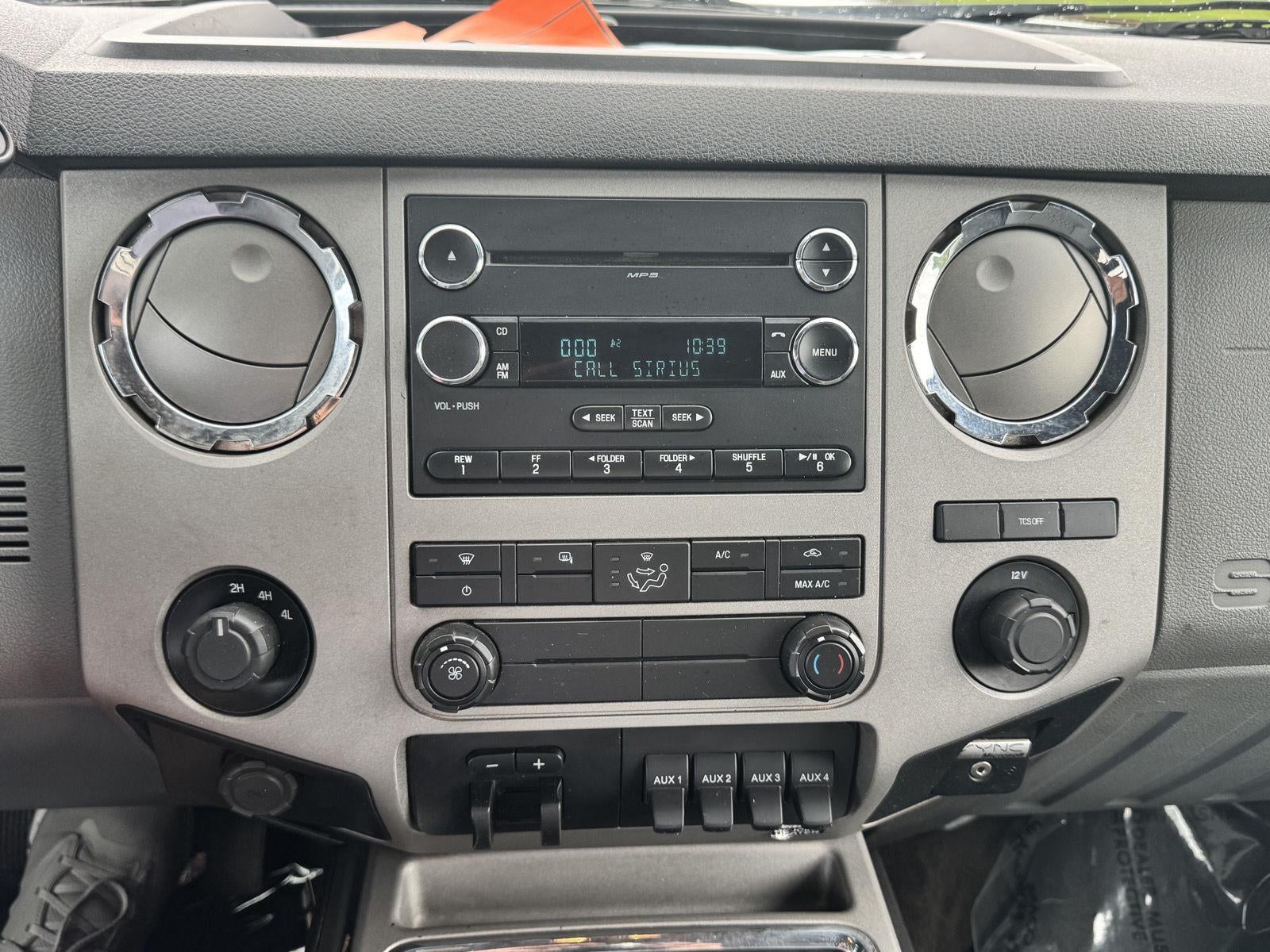 2013 Ford Super Duty F-550 DRW XLT