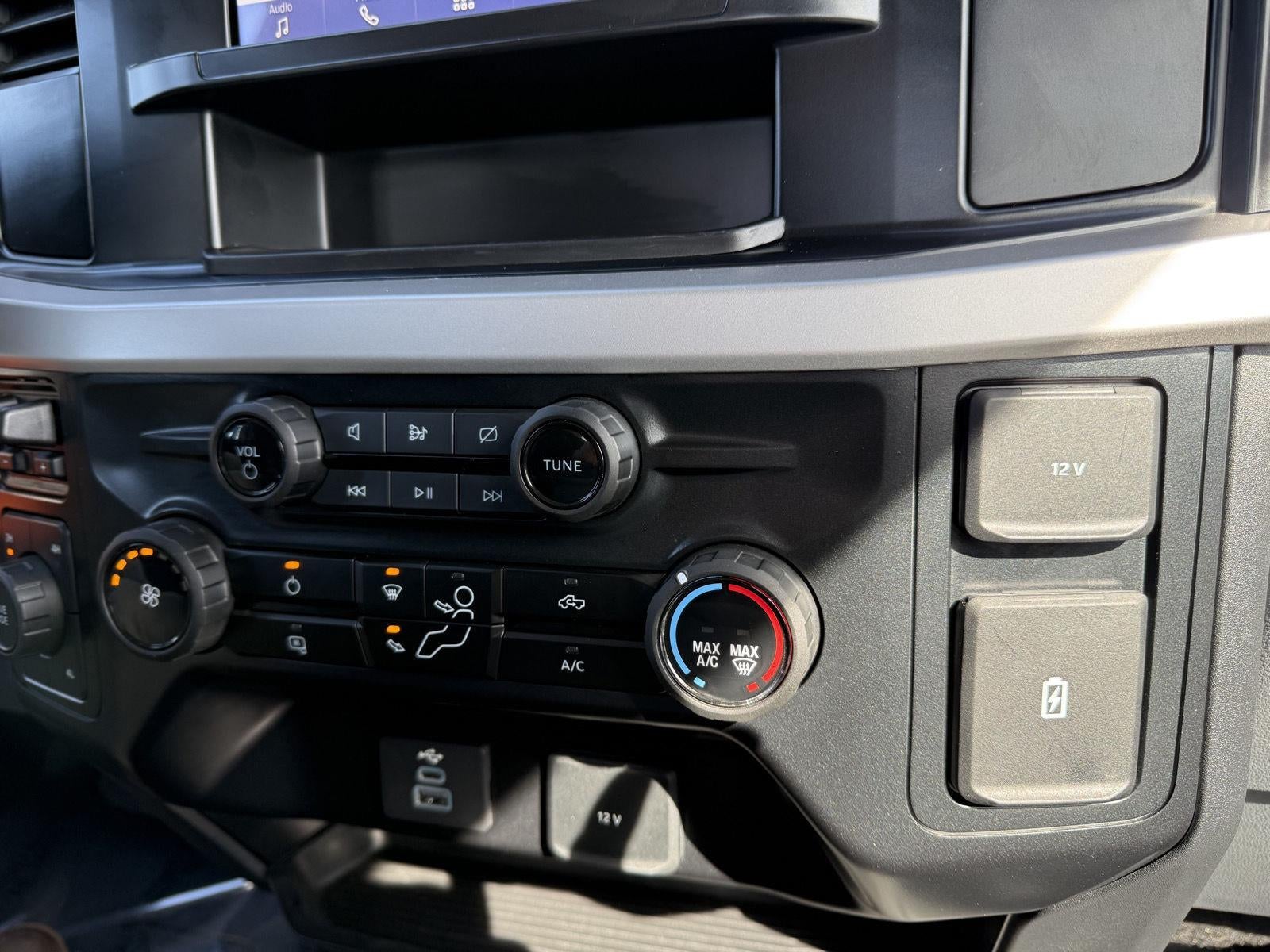 2024 Ford Super Duty F-350 DRW XL