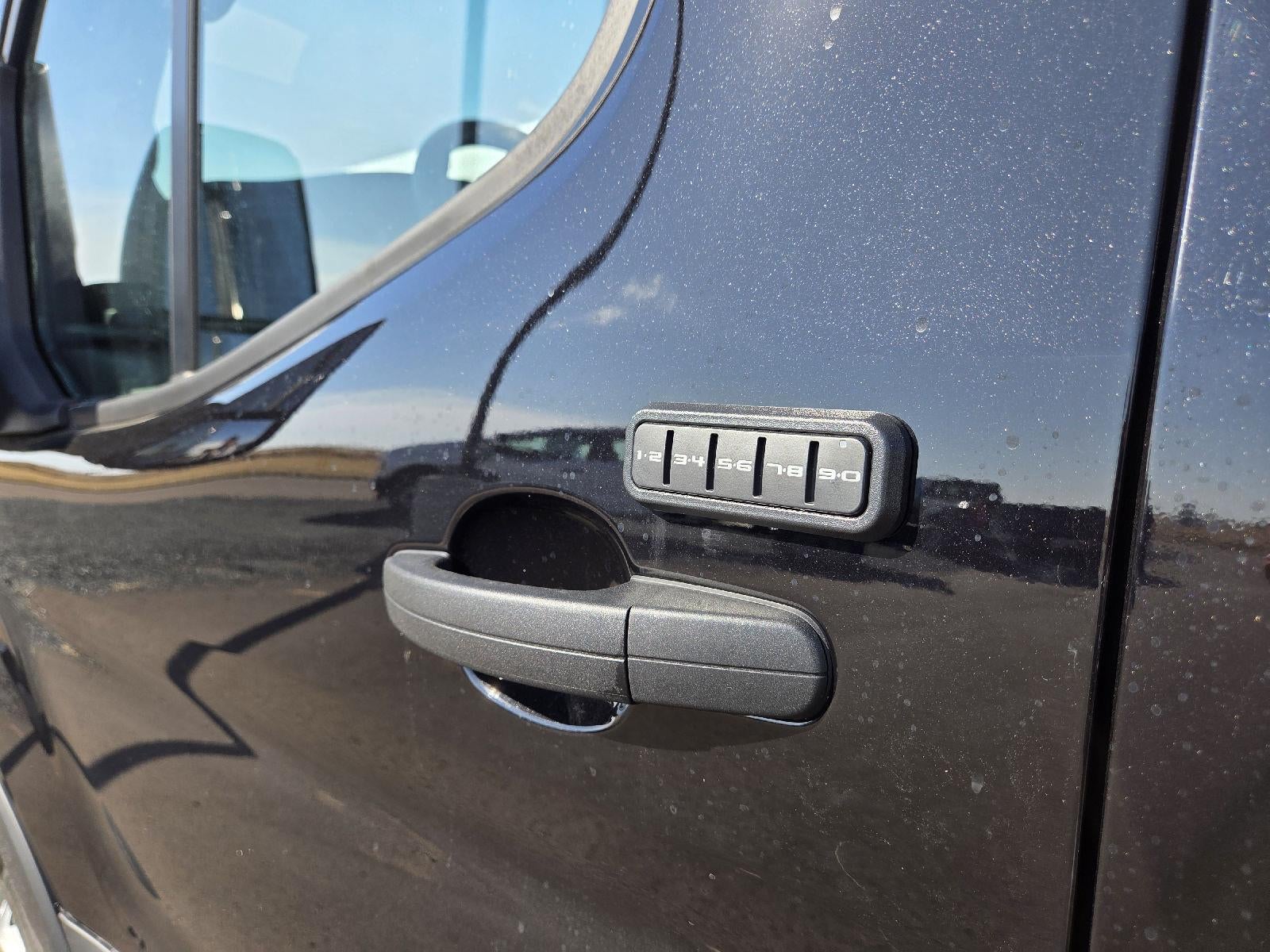 2026 Ford Transit Passenger Wagon XL