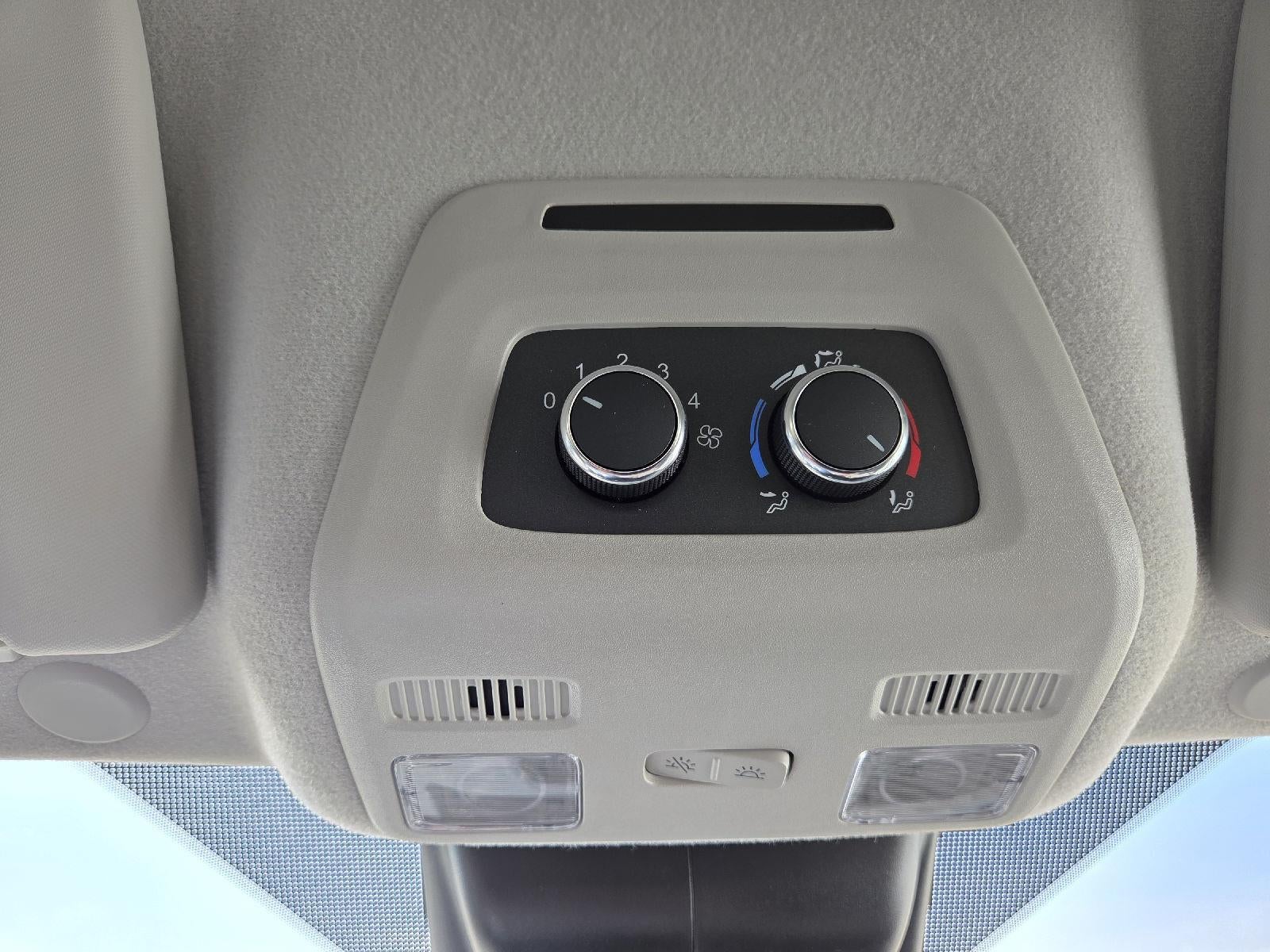 2026 Ford Transit Passenger Wagon XL