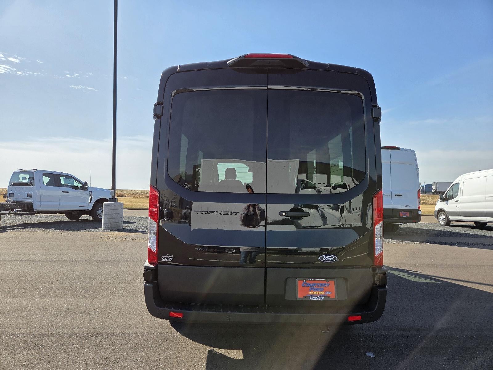 2026 Ford Transit Passenger Wagon XL