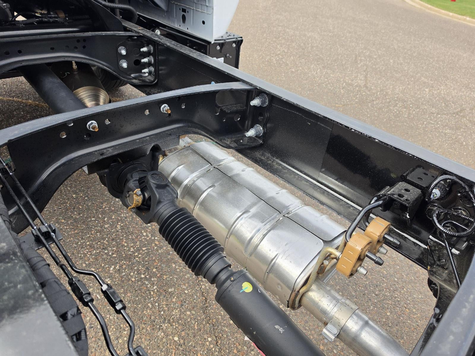 2027 Ford F-650 Straight Frame Gas F-650 SD Gas Straight Frame