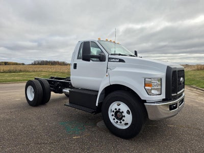 2027 Ford F-650 Straight Frame Gas F-650 SD Gas Straight Frame