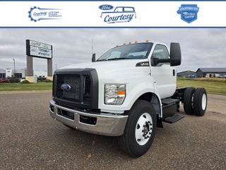2027 Ford F-650 Straight Frame Gas F-650 SD Gas Straight Frame