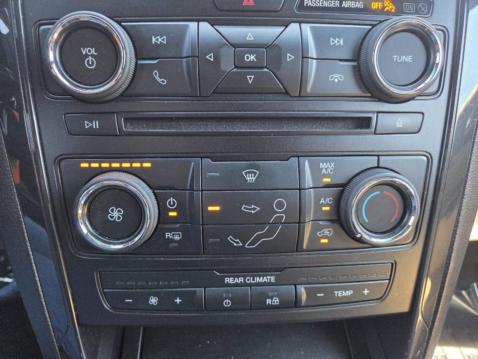 2017 Ford Explorer Base
