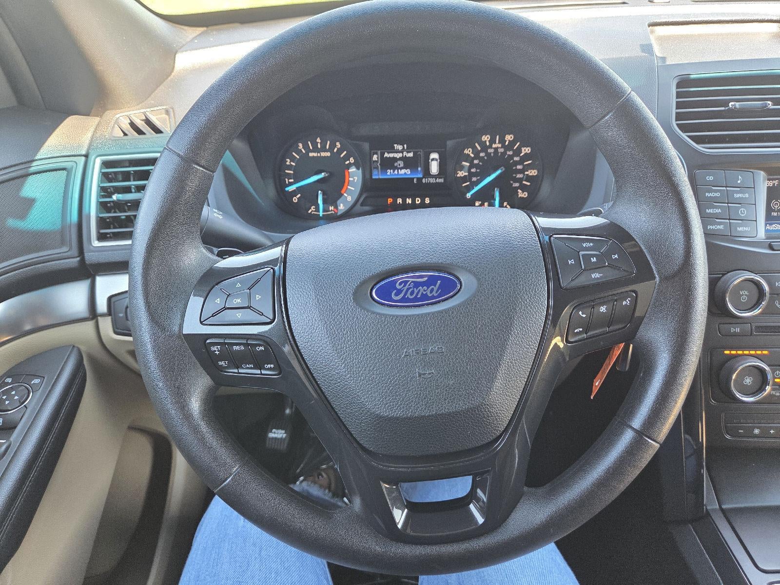 2017 Ford Explorer Base