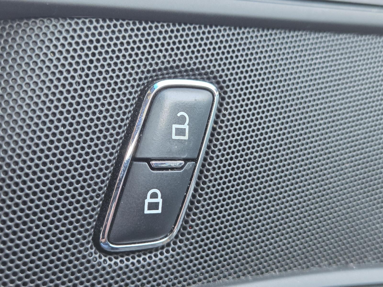 2017 Ford Explorer Base