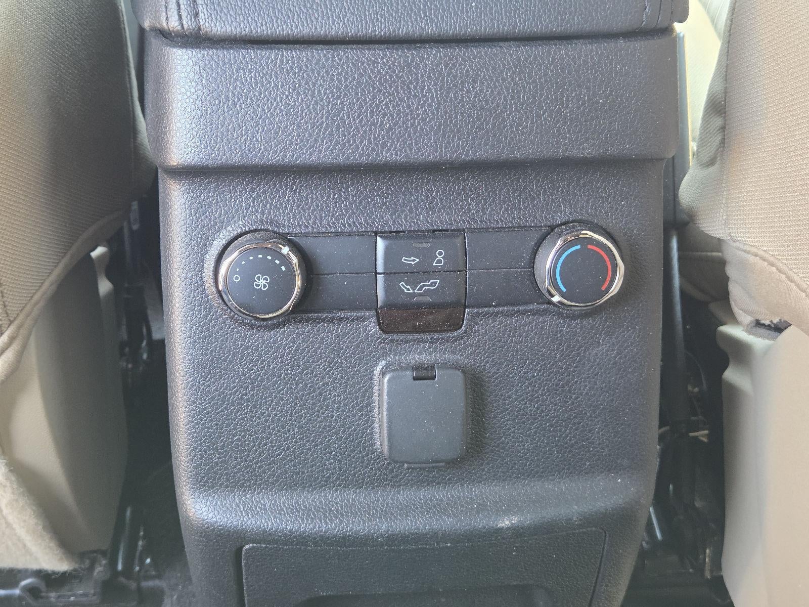 2017 Ford Explorer Base