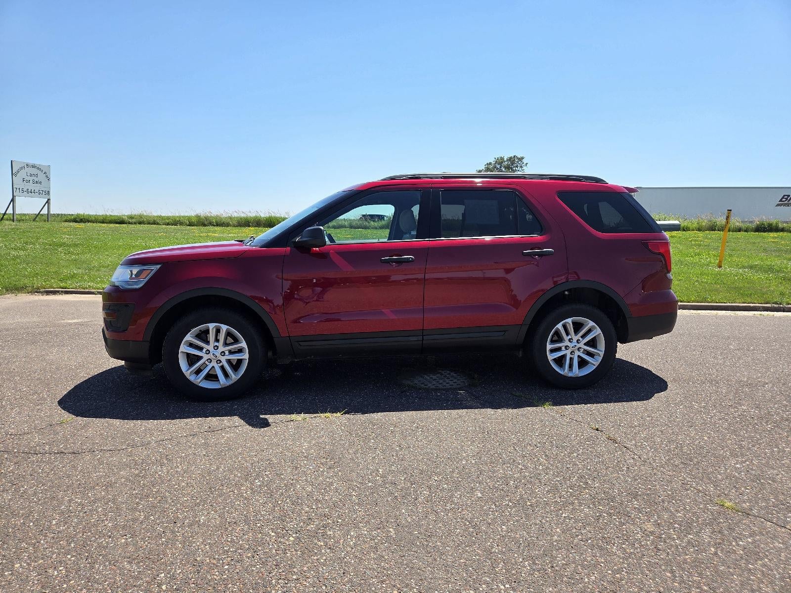 2017 Ford Explorer Base
