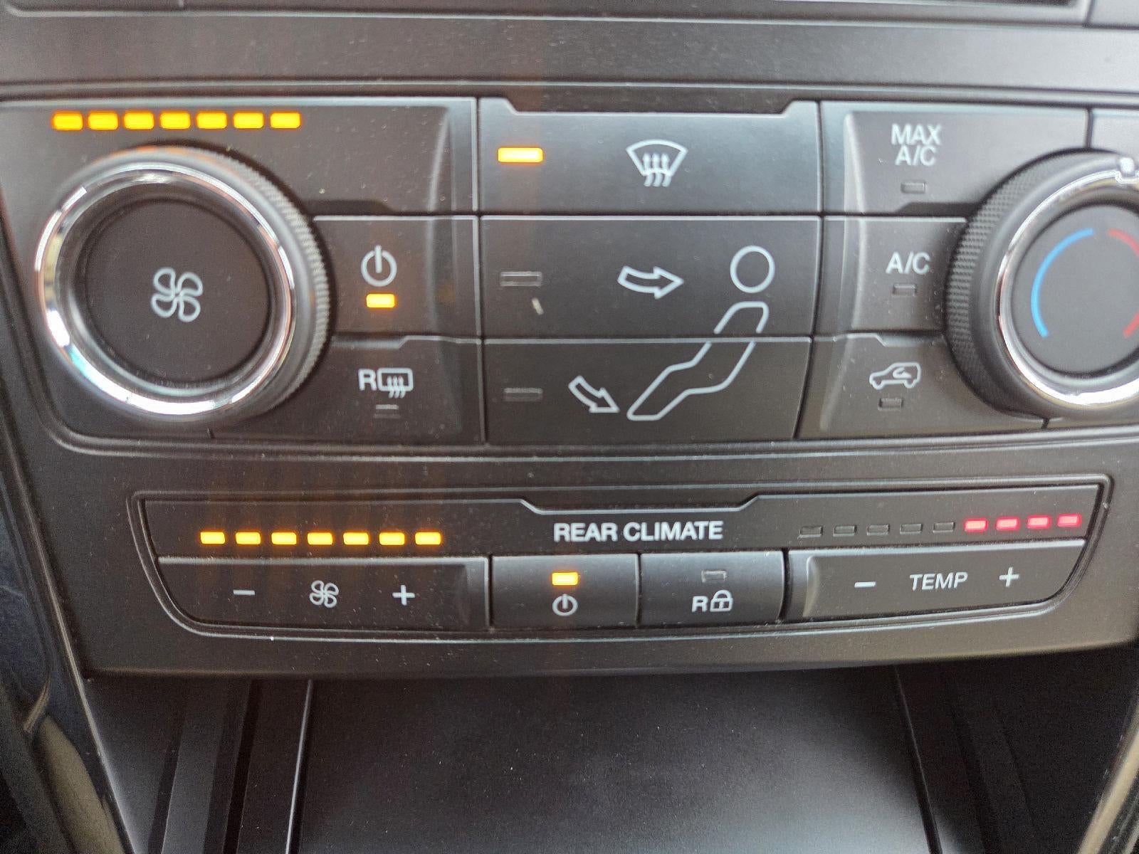 2016 Ford Explorer Base
