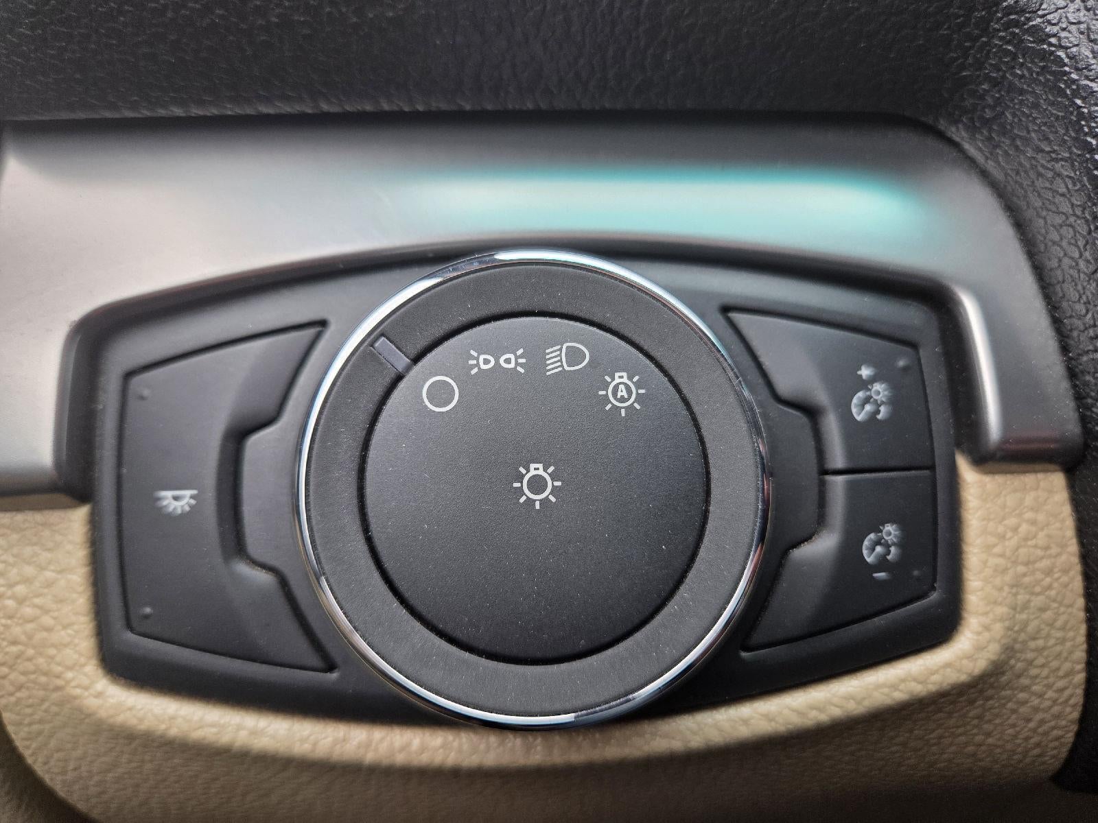 2016 Ford Explorer Base