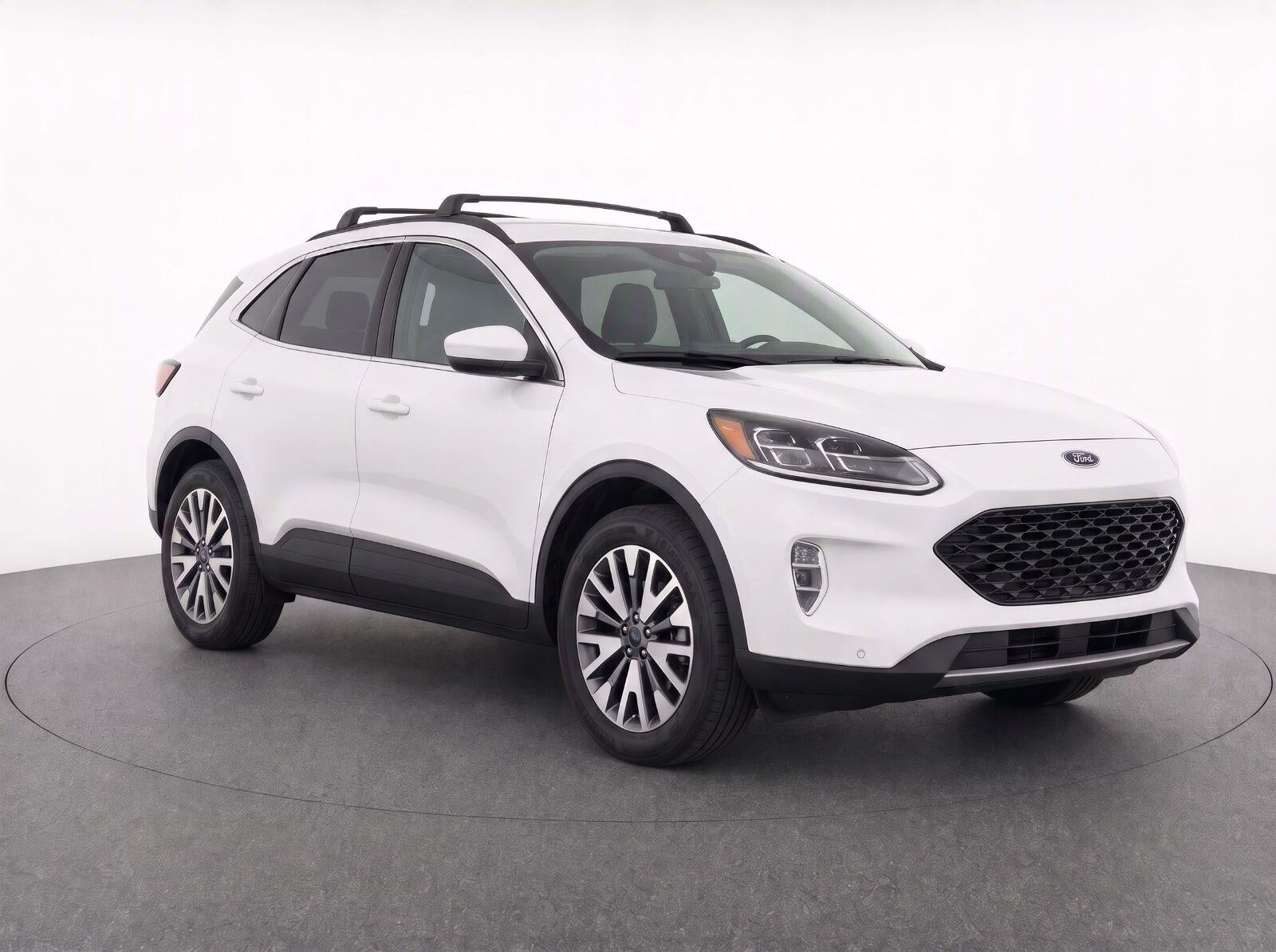 2022 Ford Escape Titanium Hybrid
