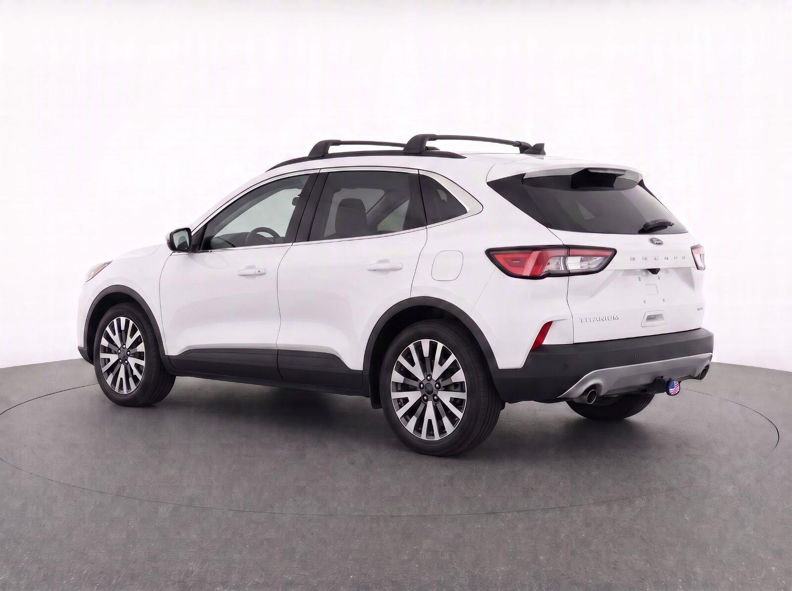 2022 Ford Escape Titanium Hybrid