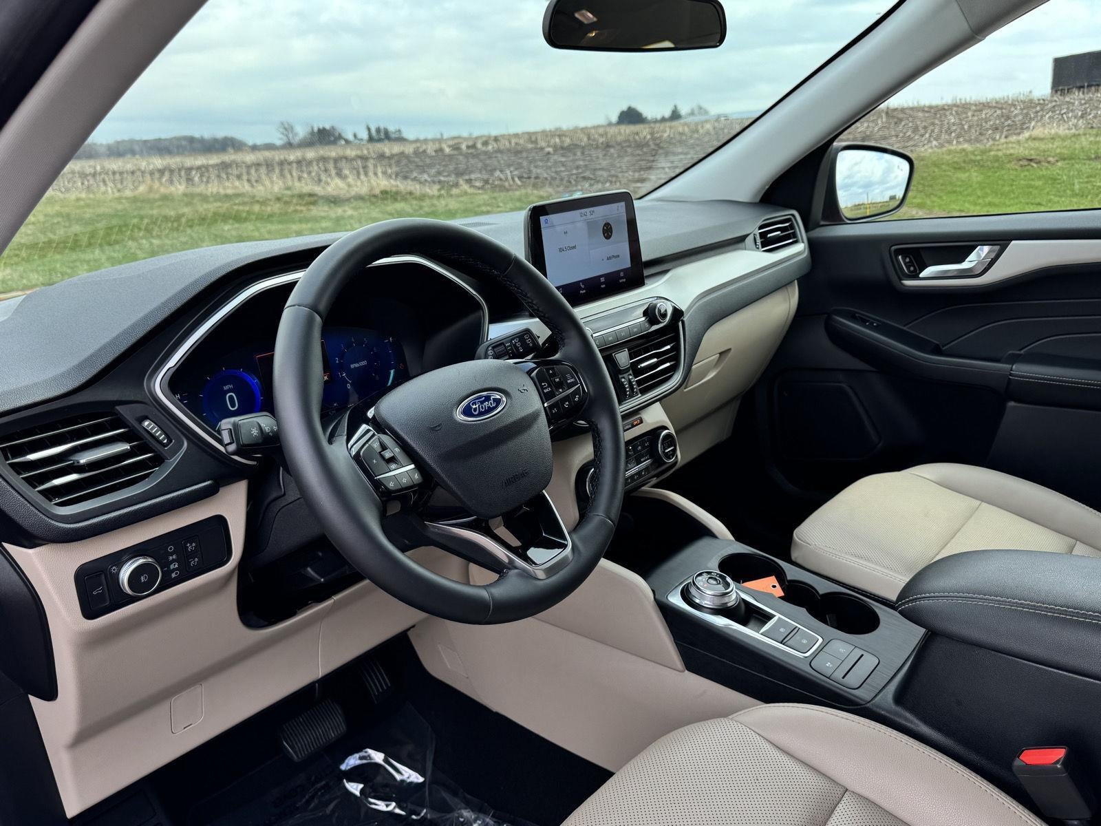 2021 Ford Escape SEL