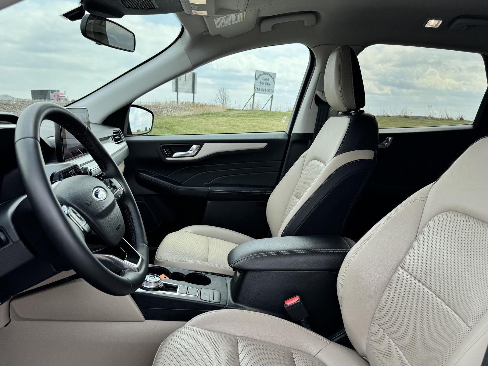 2021 Ford Escape SEL