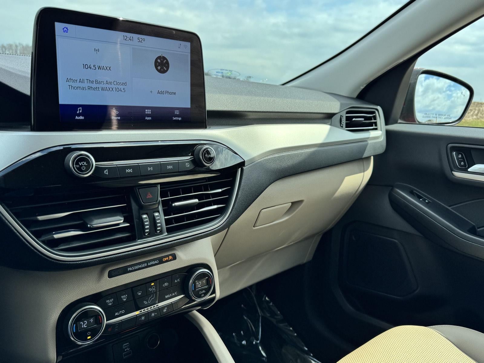 2021 Ford Escape SEL