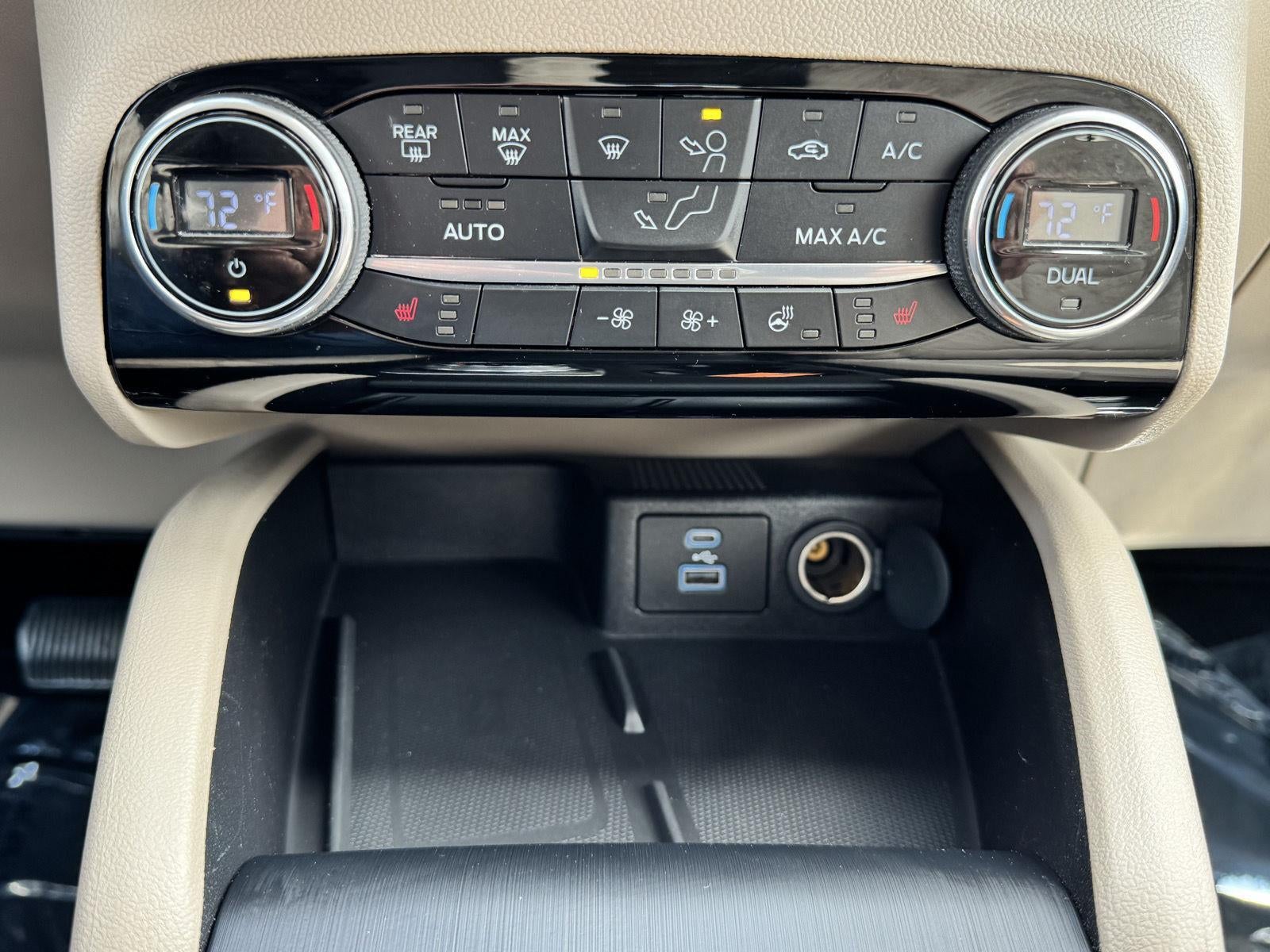 2021 Ford Escape SEL