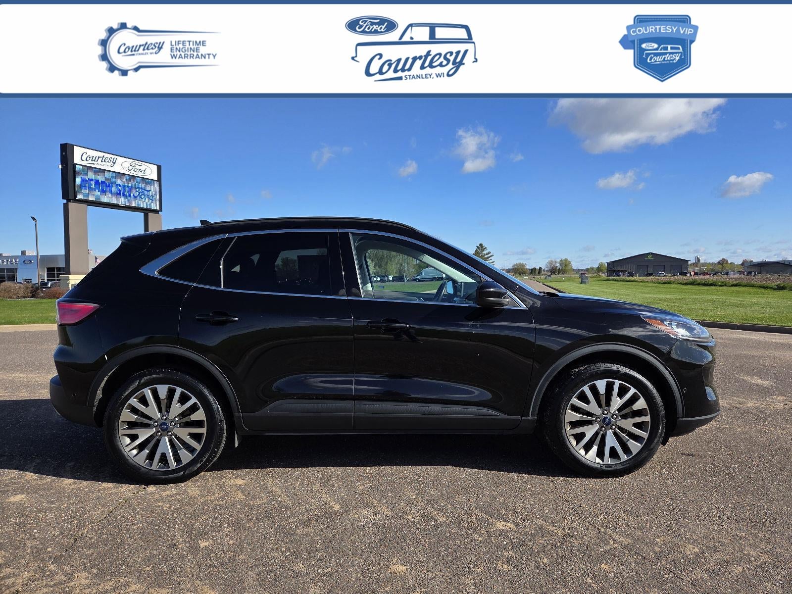 2021 Ford Escape Titanium