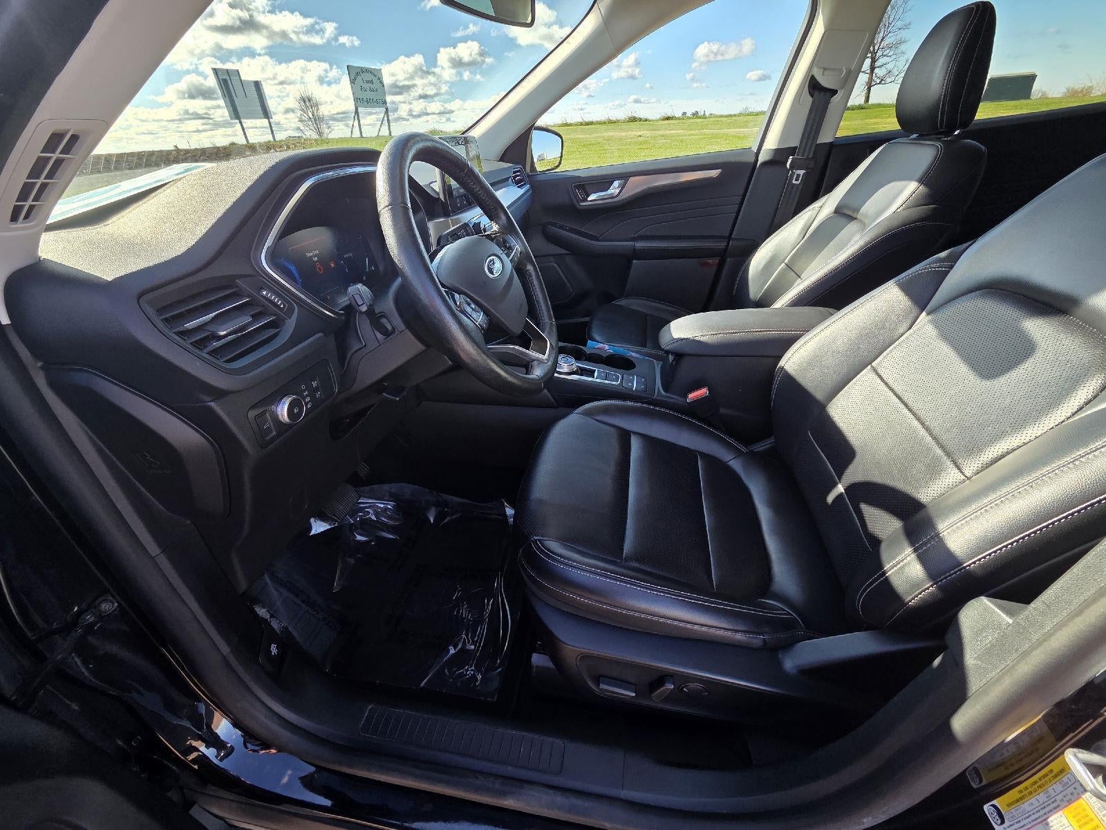 2021 Ford Escape Titanium