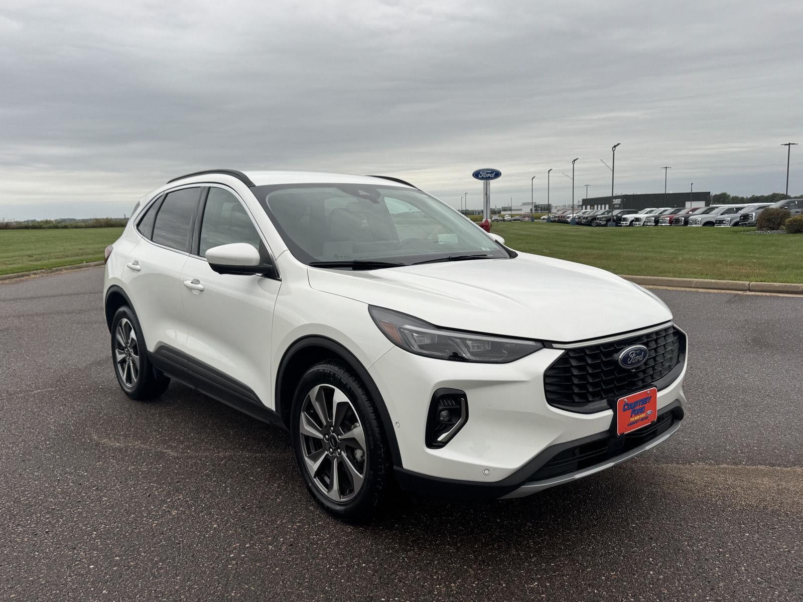 2023 Ford Escape Platinum