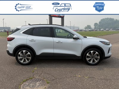 2025 Ford Escape Platinum