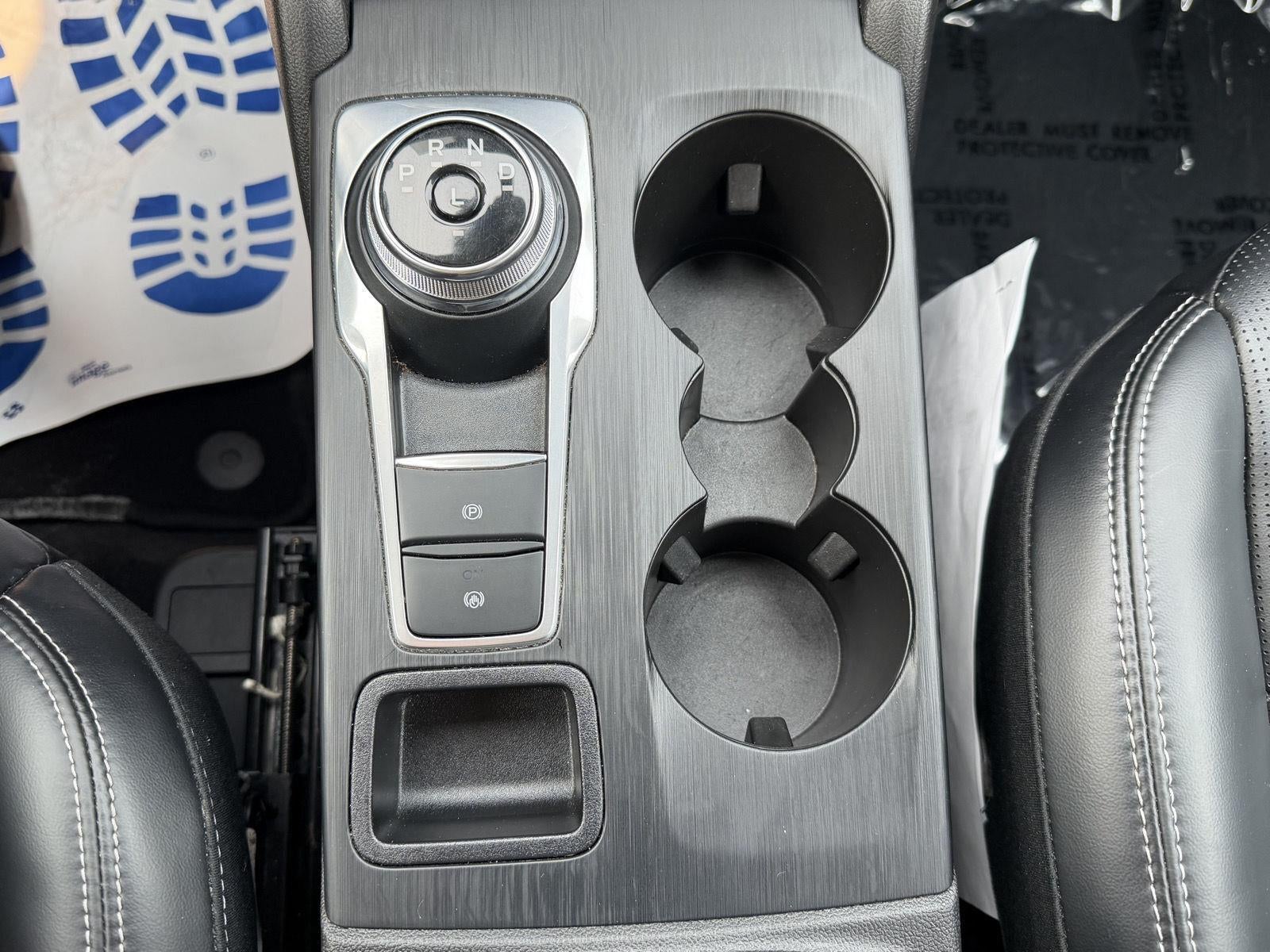 2025 Ford Escape Platinum