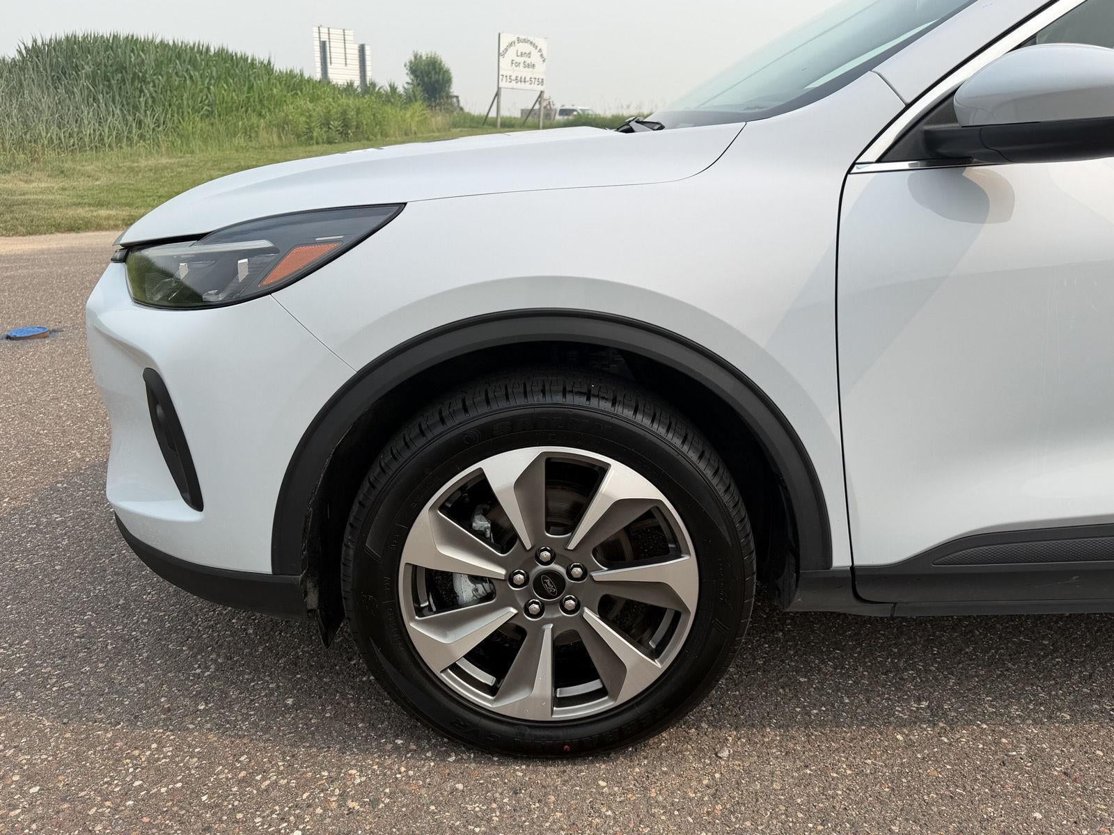 2025 Ford Escape Platinum