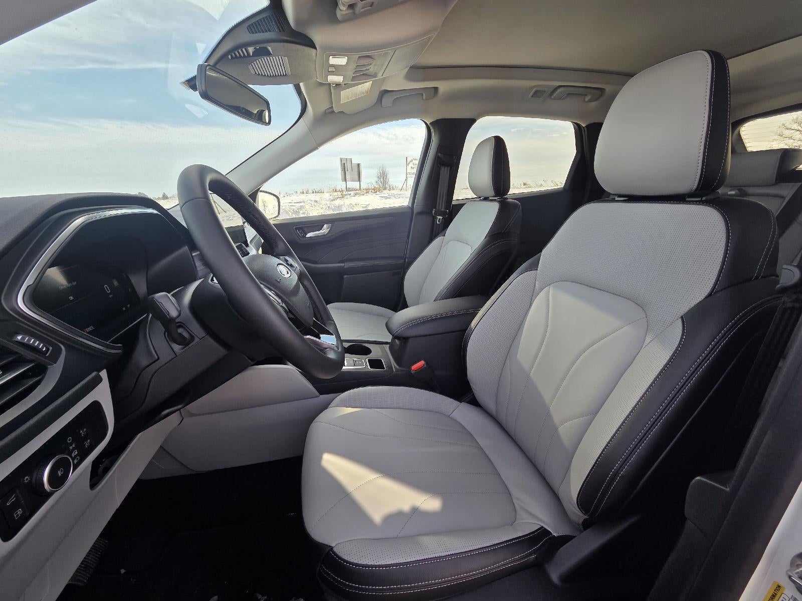 2026 Ford Escape Platinum