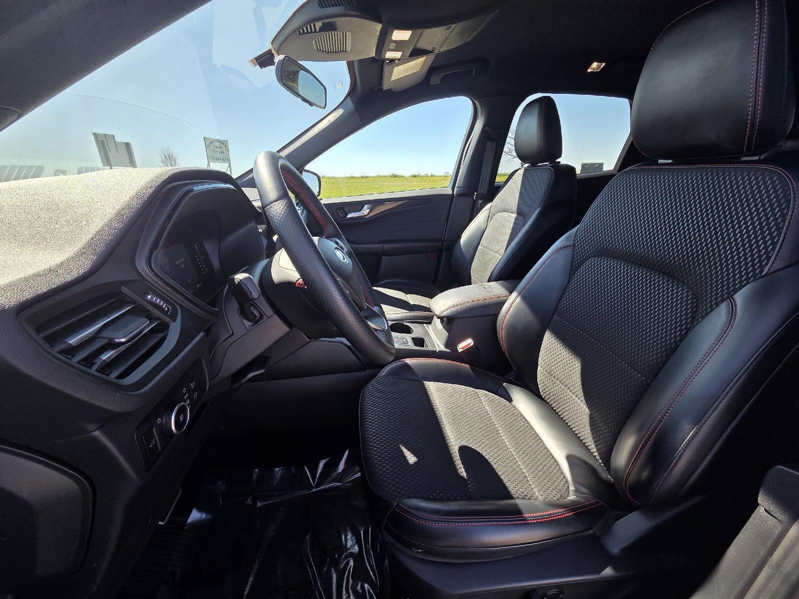 2024 Ford Escape ST-Line Select
