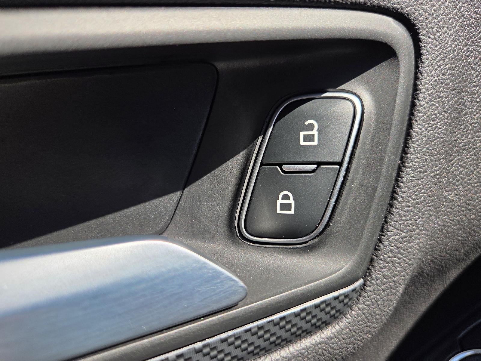 2024 Ford Escape ST-Line Select