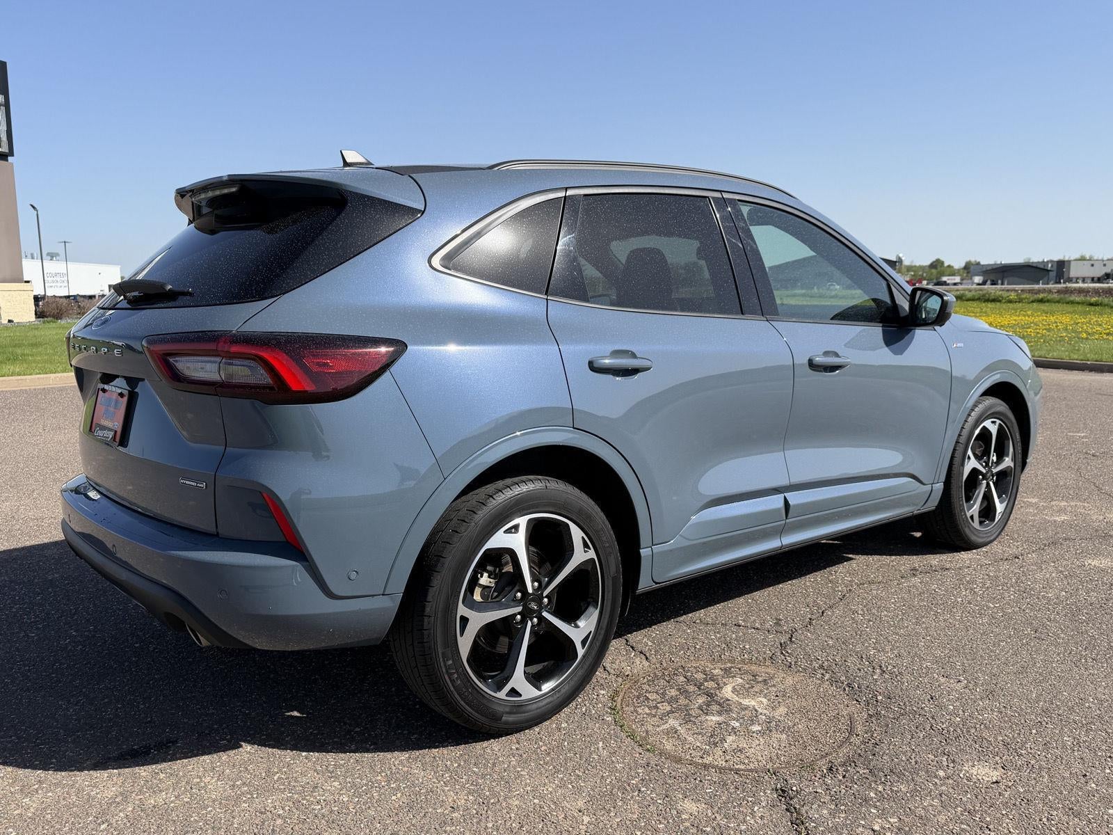 2023 Ford Escape ST-Line Elite